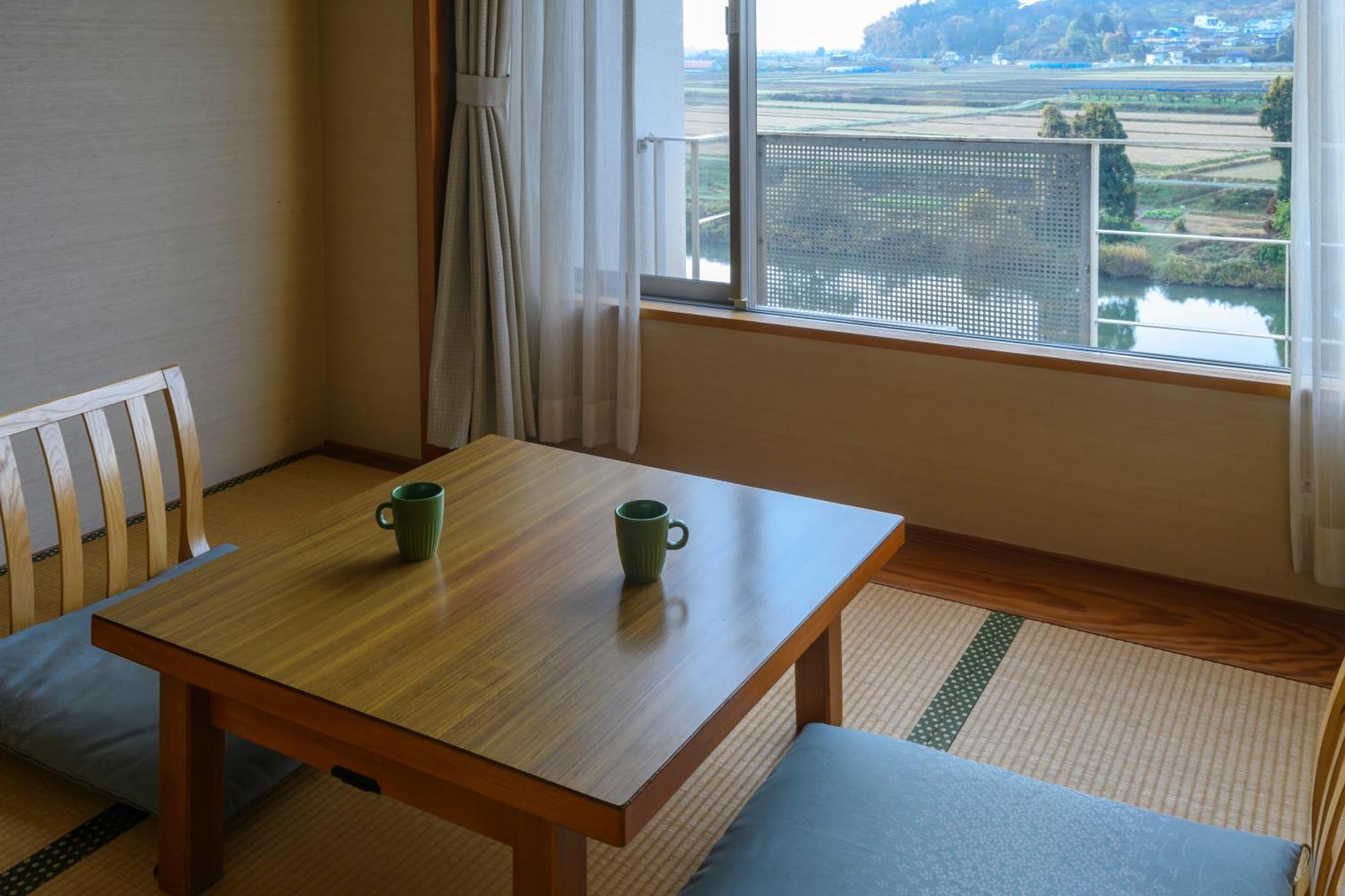 Symphony Annex Onsen 4*