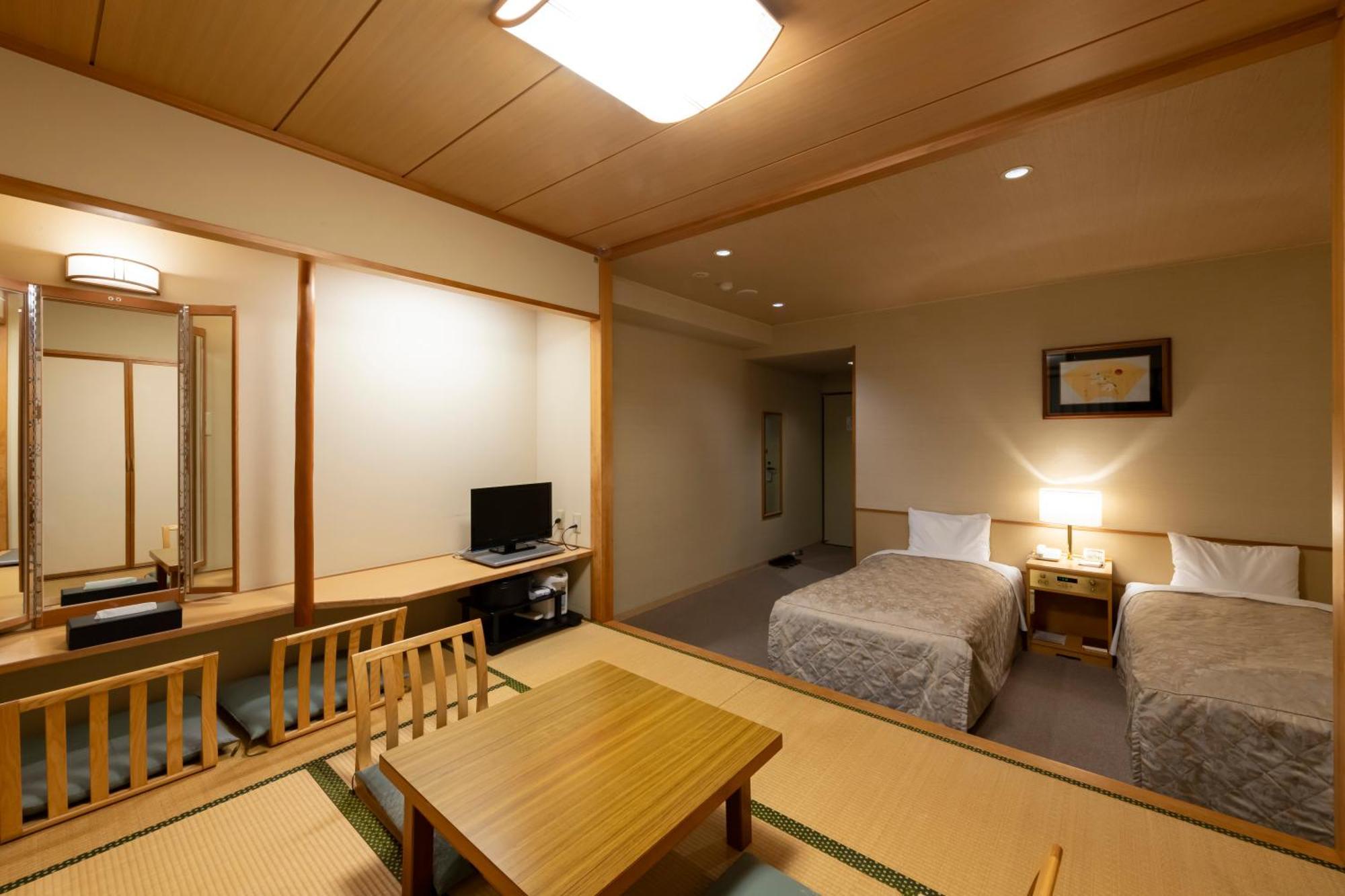 Hotel Symphony Annex Onsen Sagae