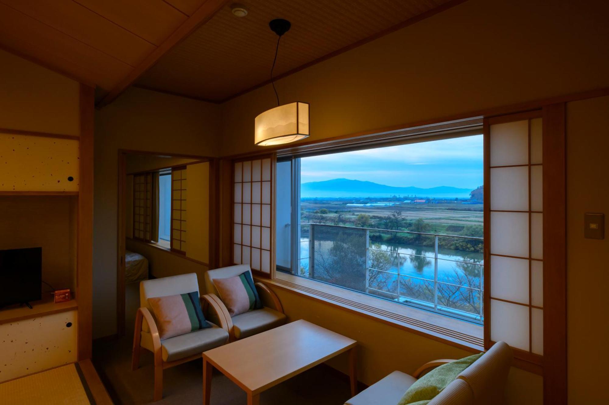 Symphony Annex Onsen Sagae